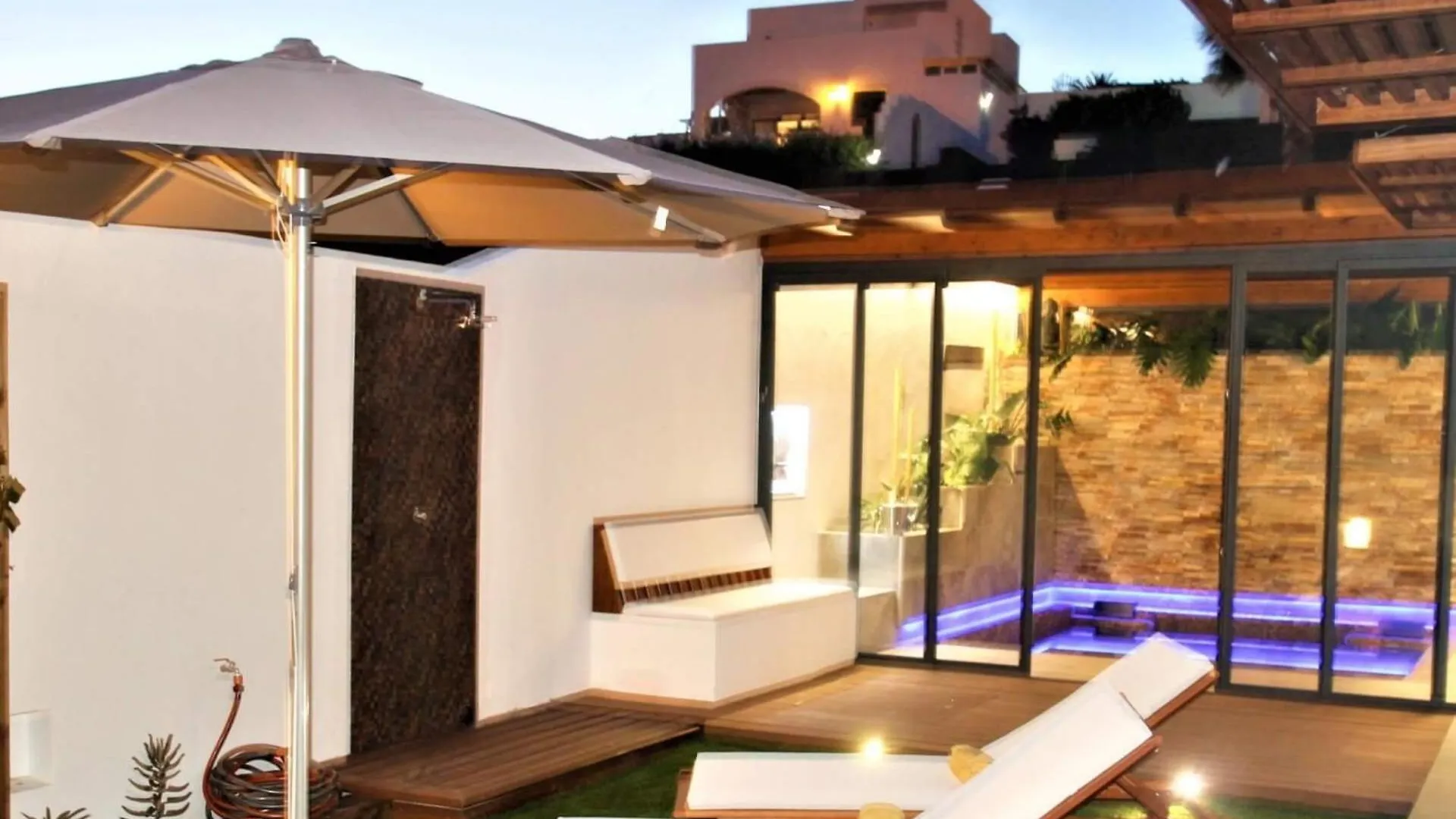 Villa Holiday House And Spa Lanzarote à Tías 0*,  Espagne