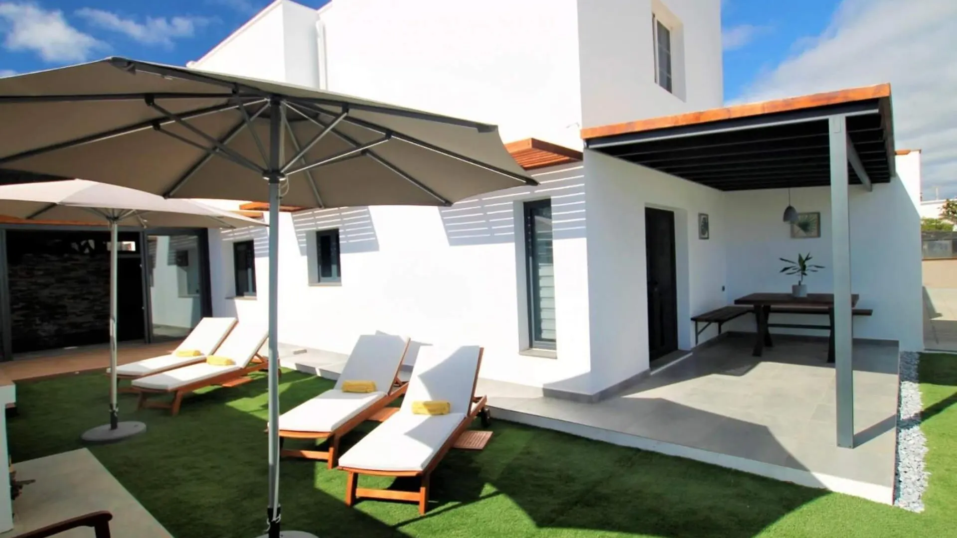 Hébergement de vacances Villa Holiday House And Spa Lanzarote à Tías Espagne