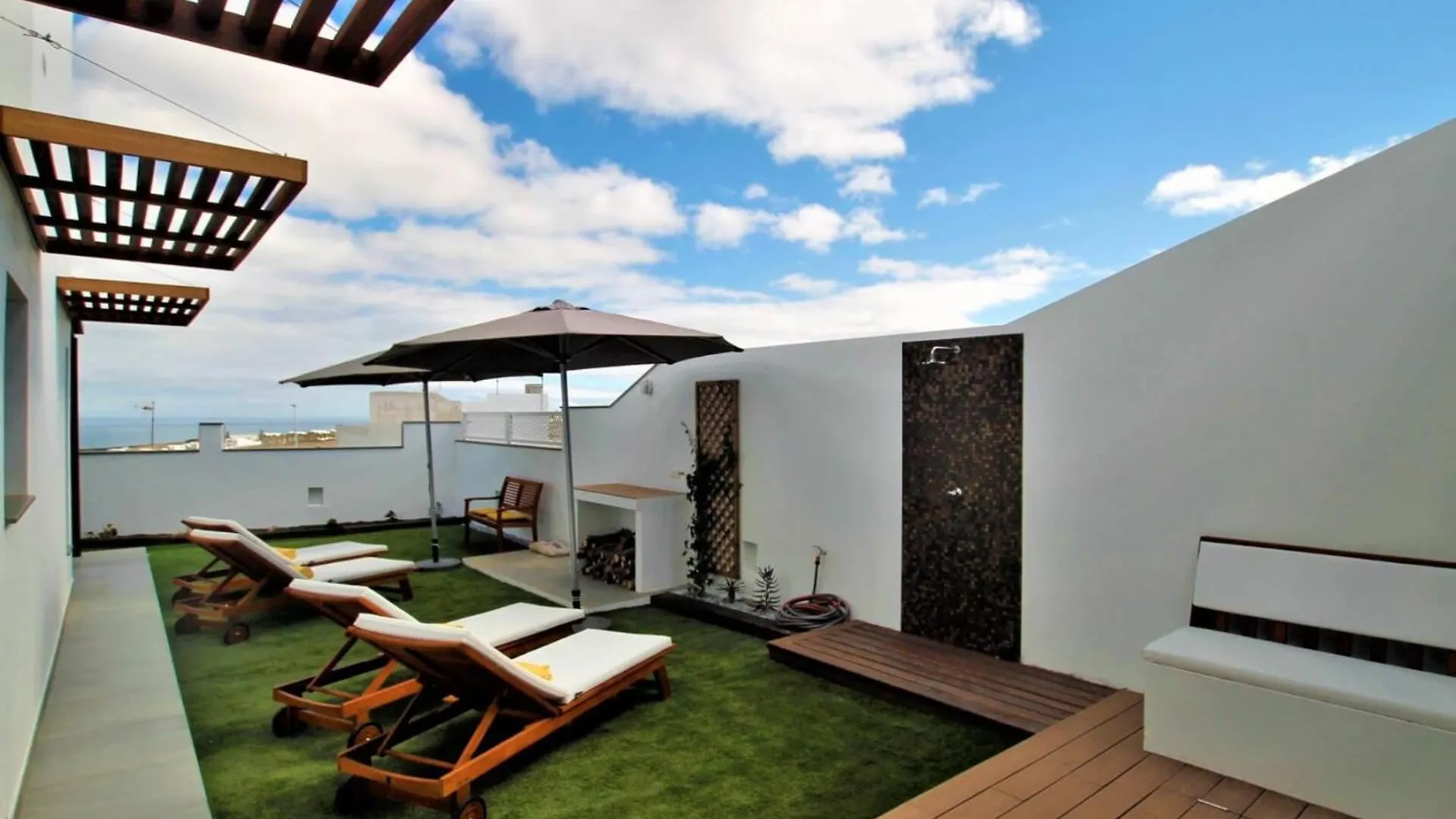 Villa Holiday House And Spa Lanzarote à Tías Hébergement de vacances