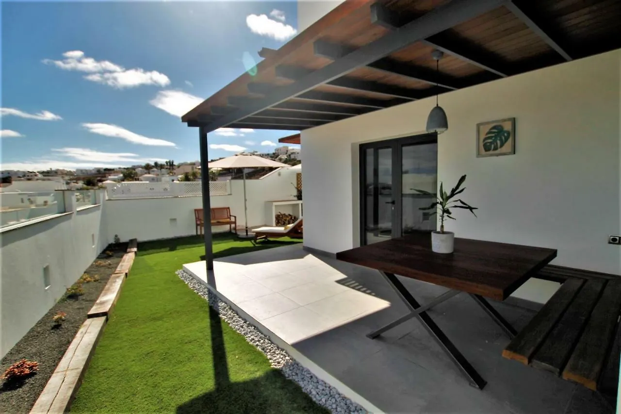 Villa Holiday House And Spa Lanzarote à Tías Hébergement de vacances