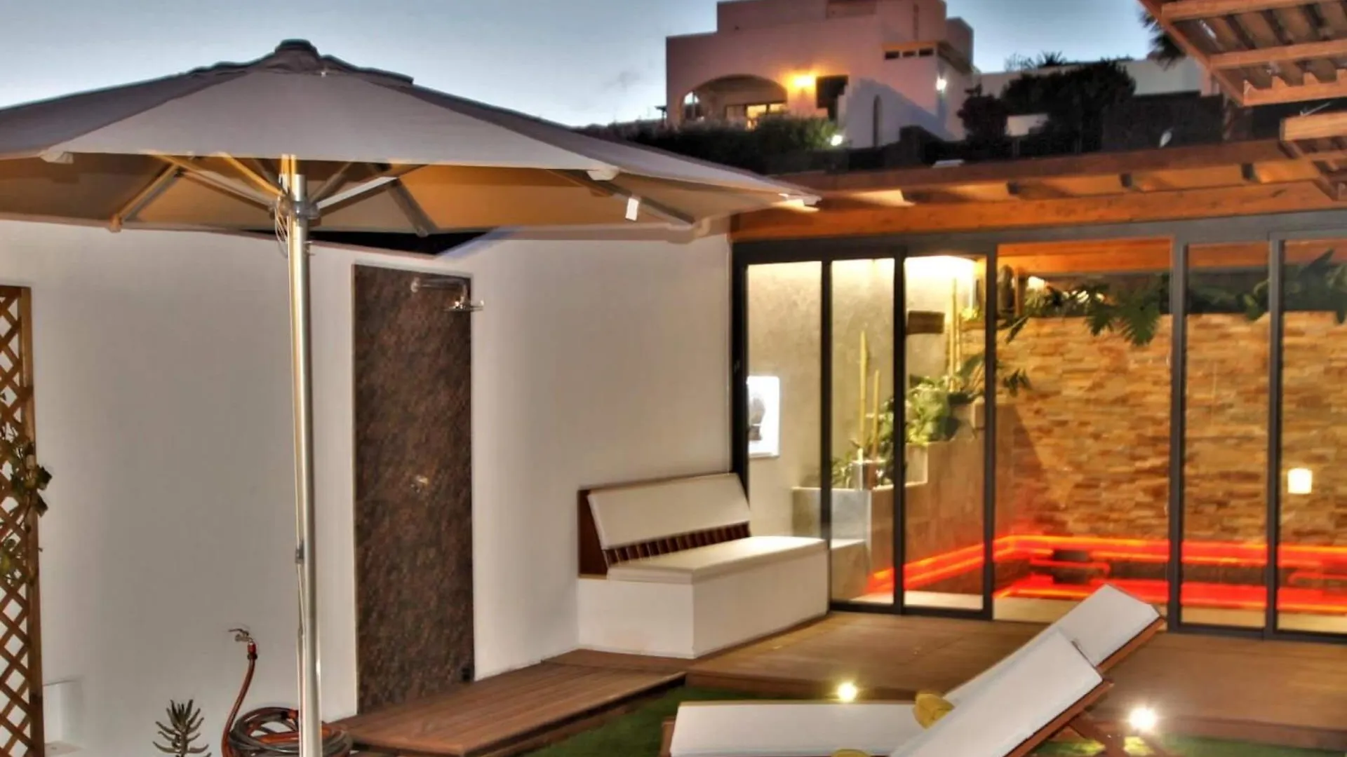 Holiday home Holiday House And Spa Lanzarote Villa Tias