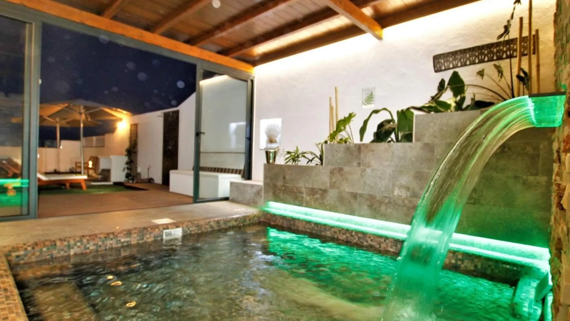 Holiday House And Spa Lanzarote Villa Tias