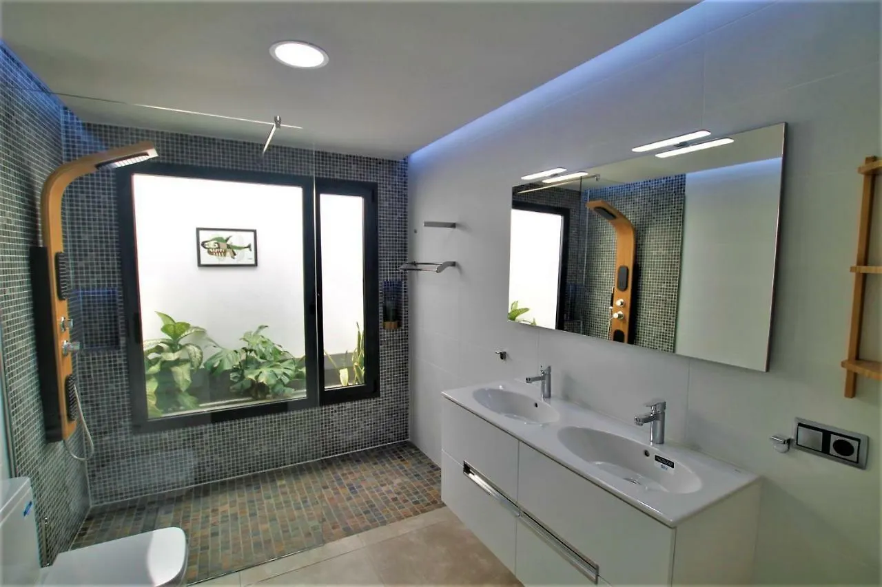 Holiday House And Spa Lanzarote Villa Tias