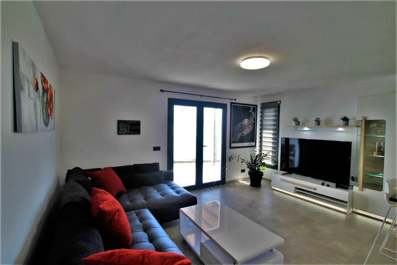 Holiday House And Spa Lanzarote Villa Tias